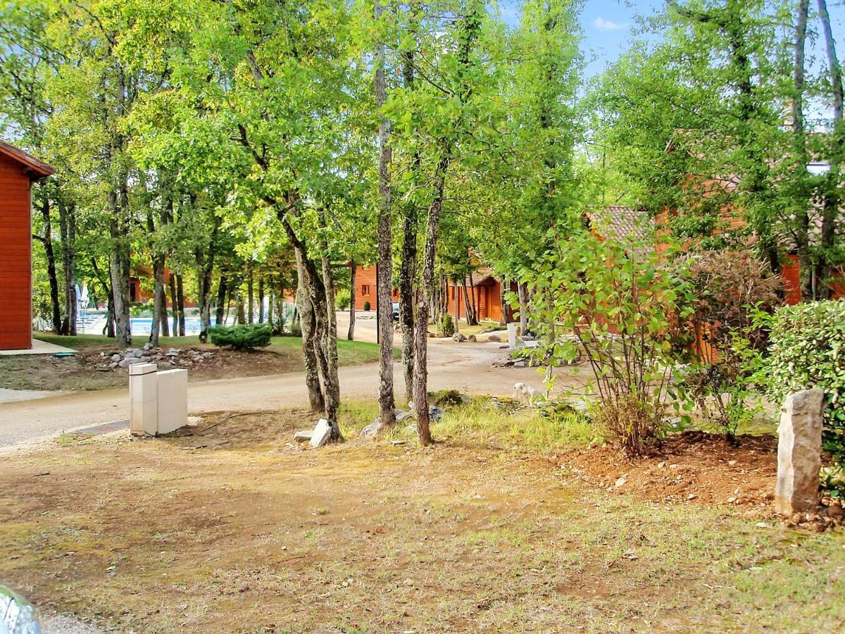 Maison De 2 Chambres Avec Vue Sur Le Lac Piscine Partagee Et Jardin Amenage A Lachapelle Auzac Dış mekan fotoğraf